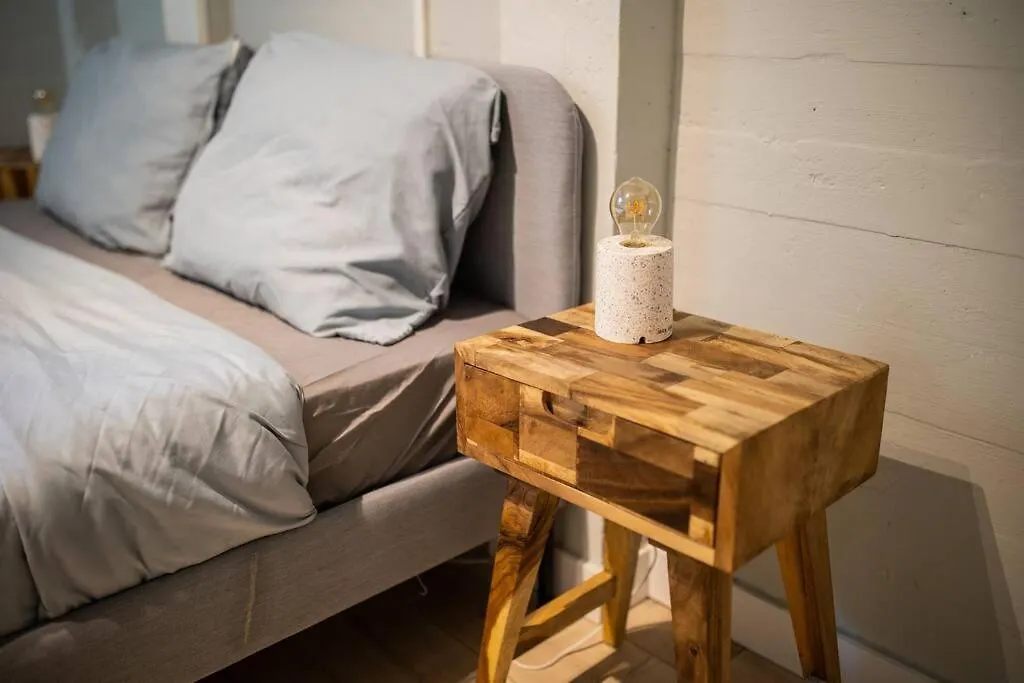 Tastefully 2 Bedroom Serviced Apartment 76M2 -Kb22- Rotterdam